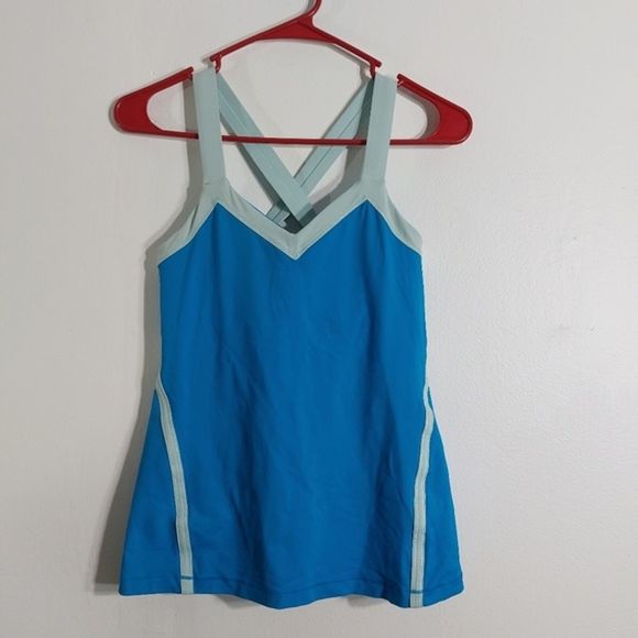 Lululemon Athletica Aqua Mint Colorblock  Crisscross Back Tank Top Size 6 - Picture 1 of 9